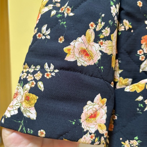 Zara Black Floral Jacket - Picture 6 of 10